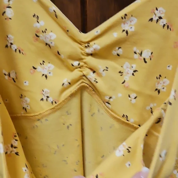 Yellow Floral Sundress - Picture 6 of 7